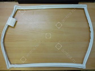 Уплотнитель двери морозильной камеры (560х1315 мм) холодильника Атлант 